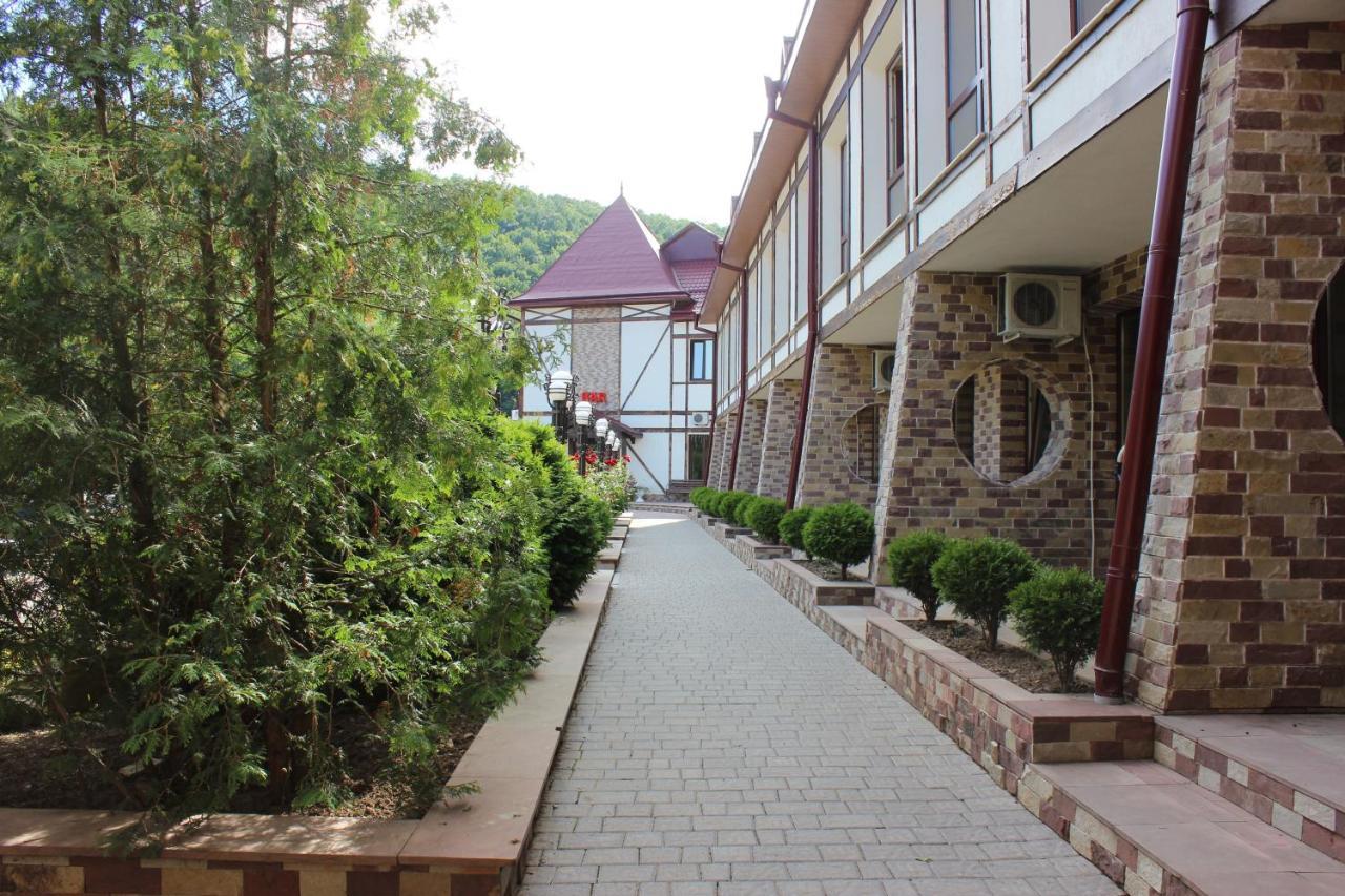 Mishyn-City Hotel Dobrovlyany Eksteriør bilde